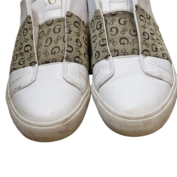 GUESS Women's White & Gold Faux Leather LOGO Comfortable Slip On Shoe-Size 8.5 - Picture 4 of 14